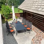 Ajda Bohinji-tó